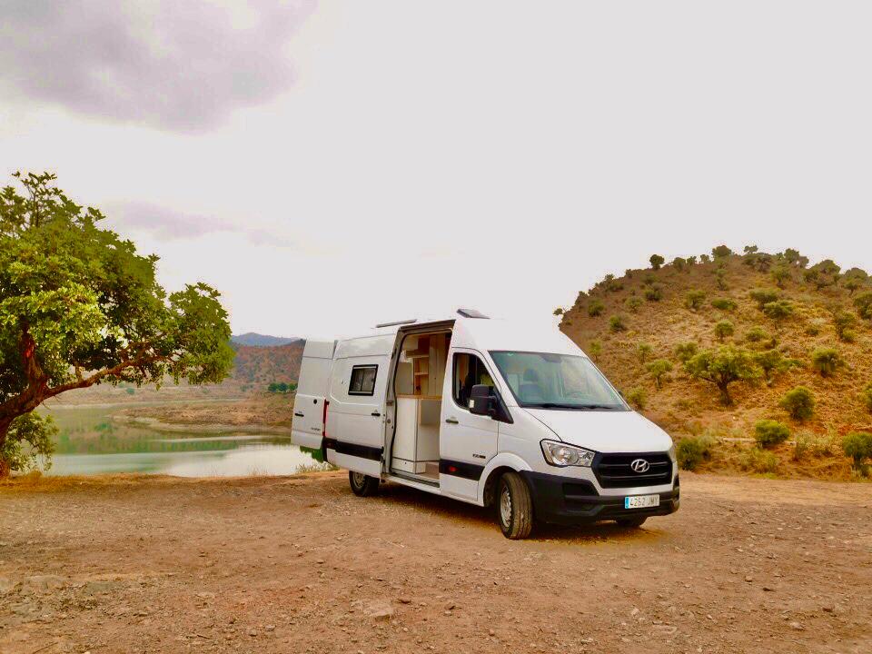 Hyundai H350 L3H2 VENDIDA